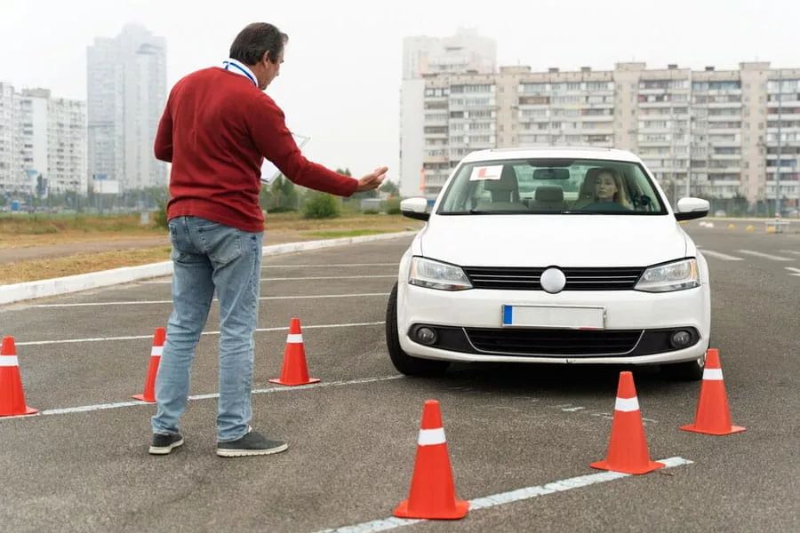 Behind-the-Wheel Driving Lessons: Are They Worth It Before the Road Test?