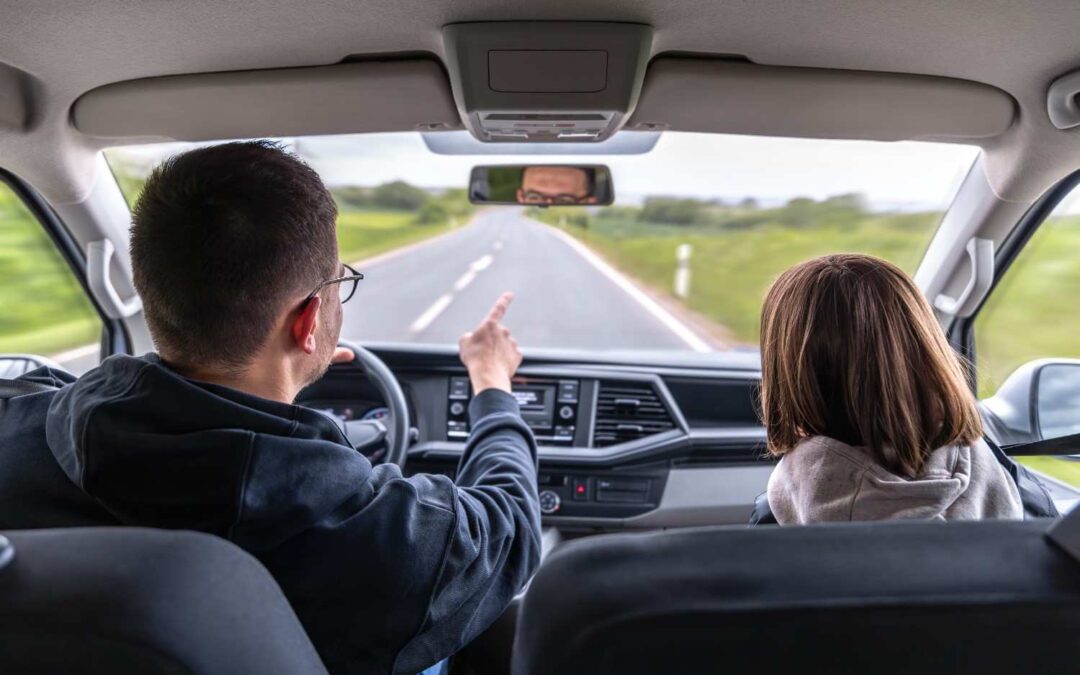 Automatic vs Manual Driving Lessons: Which Should You Choose?